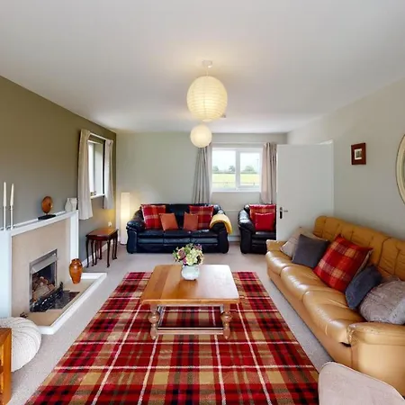 Woodlands 度假居 *